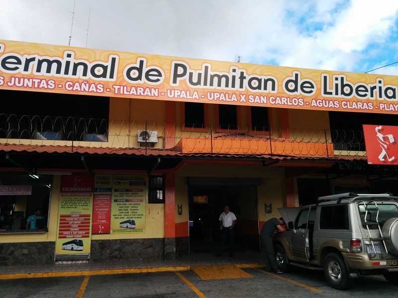 taking the bus from san jose to playas del coco pulmitan bus station